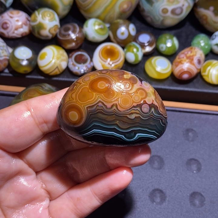 未镶嵌玛瑙/玉髓珠宝半成品金***蛙