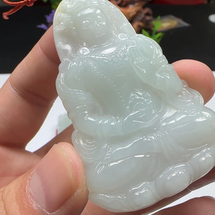 颈饰未镶嵌翡翠度母