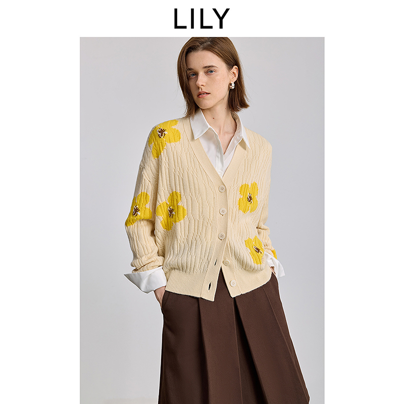 LILY2025冬新款羊毛混纺幸运花提花V领针织开衫外套女125409TC927