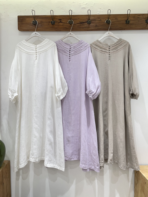 森女风宽松连衣裙秋季复古文艺长袖圆领裙