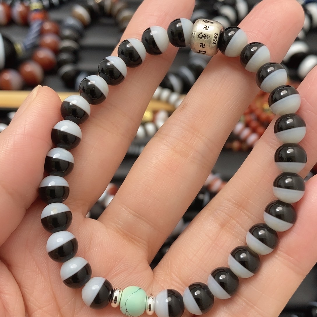 玛瑙/玉髓玛瑙手串未镶嵌