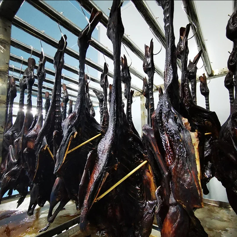 鸭香记老底子酱老鸭活鸭鲜酱阳光晾晒