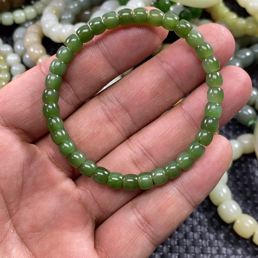 和田玉手链未镶嵌