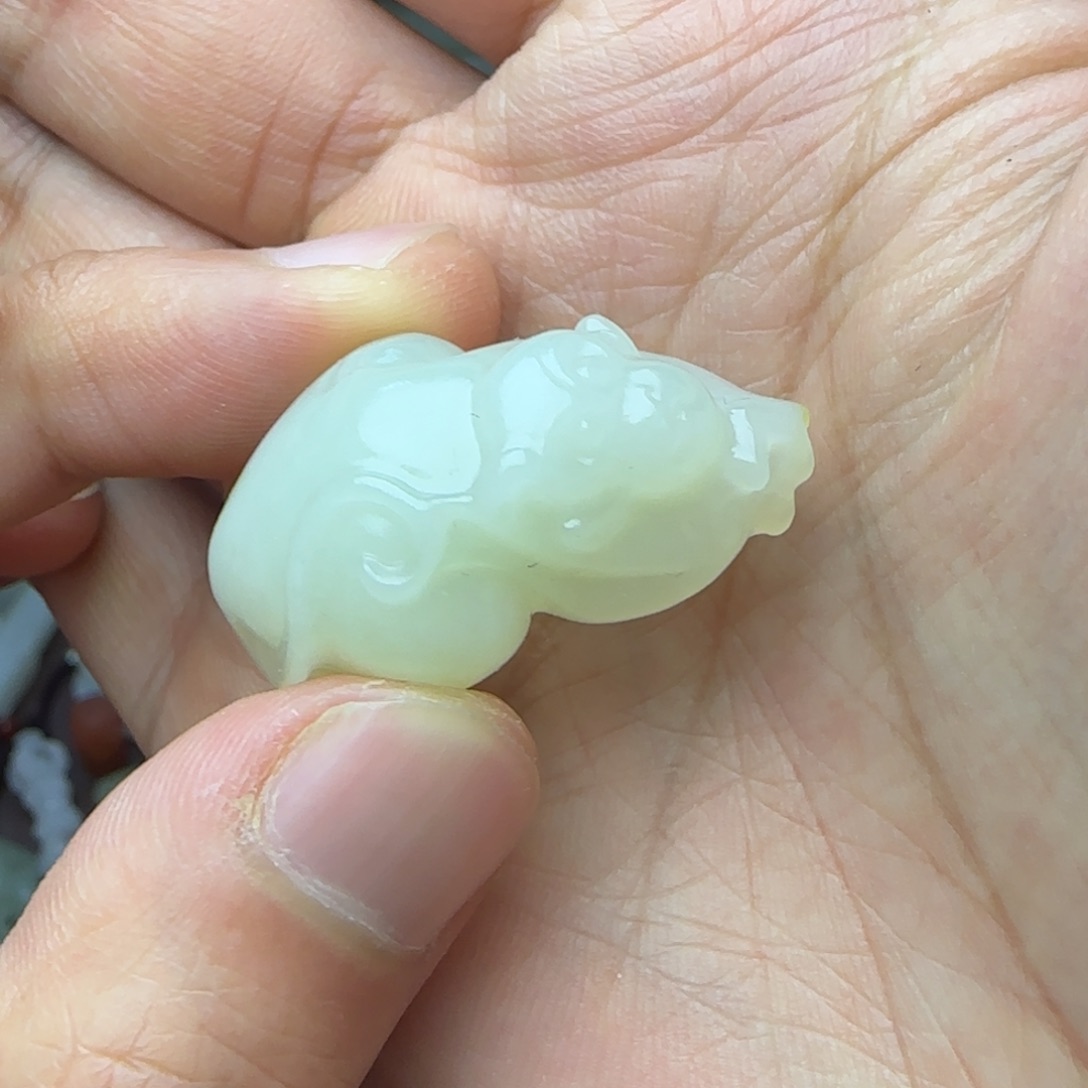 和田玉挂件未镶嵌猴子