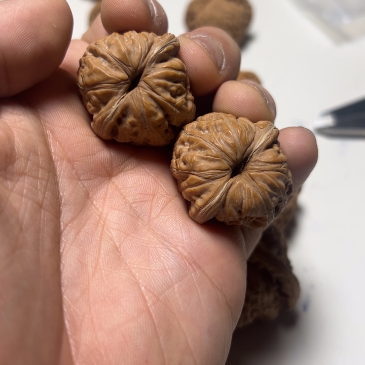 阿***理把件文玩核桃元宝