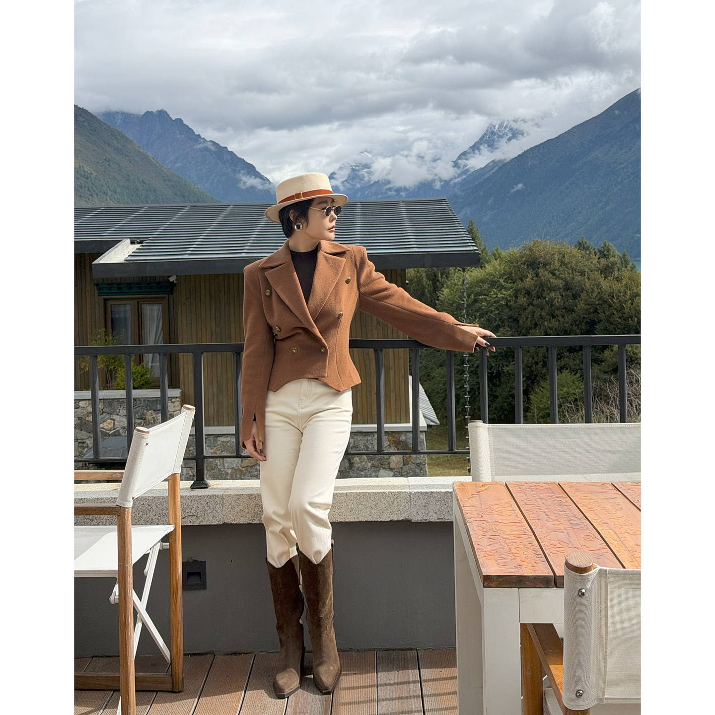 【诺丁汉】腰精两件套 羊毛驼绒混纺收腰造型摆冬外套开叉长裙