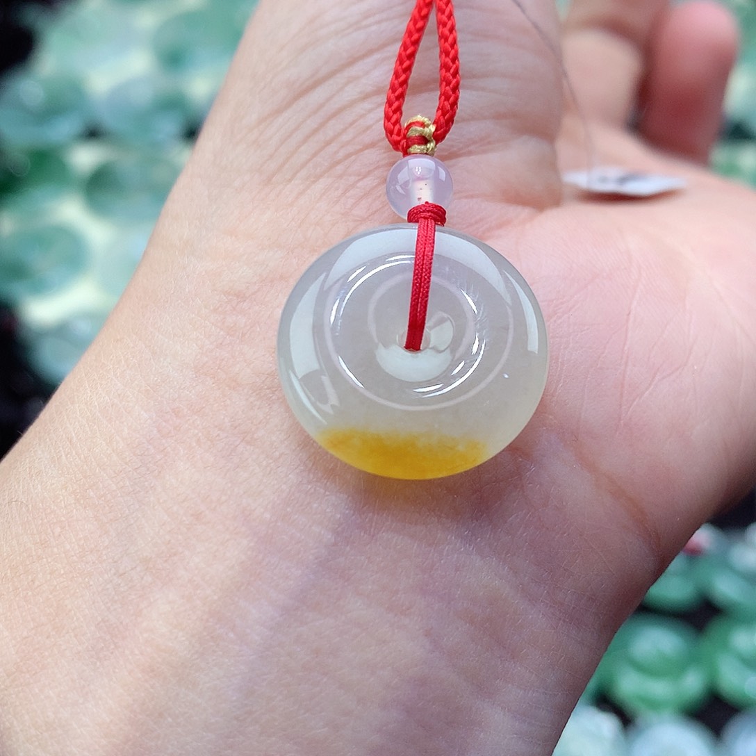 翡翠颈饰未镶嵌编号78。尺寸19.2-6.1