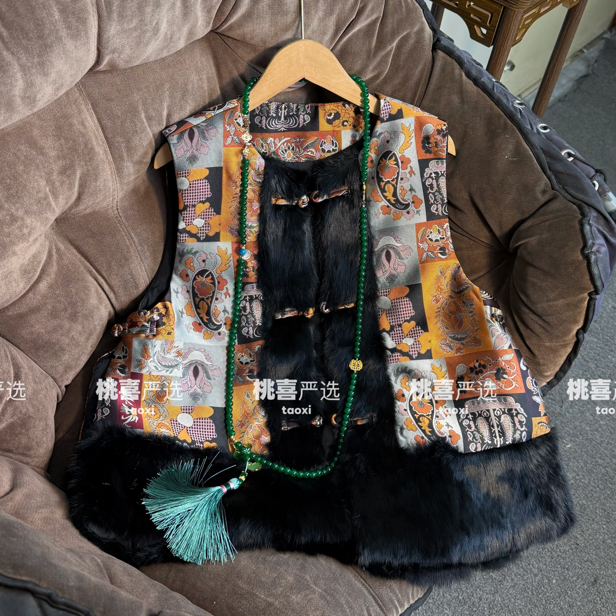 高级感轻奢新中式夹棉马甲女装秋冬加棉织锦复古拼接兔毛背心坎肩