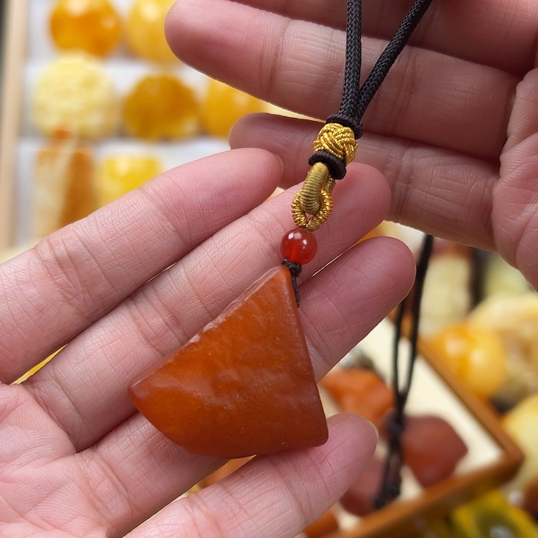 蜜蜡颈饰未镶嵌蜜蜡