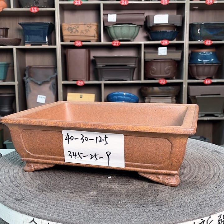 紫砂花盆紫砂的味道很好闻