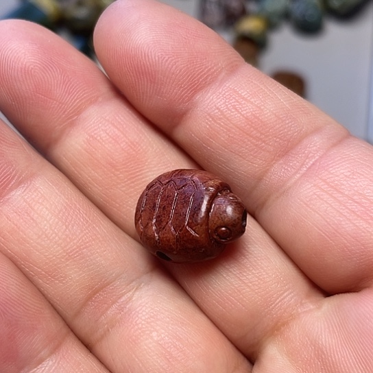 呵****岫岩河磨玉（透闪石质玉）未镶嵌挂件