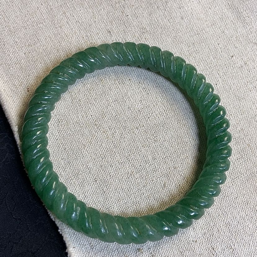 【闪购商品】石英质玉手镯未镶嵌芷*64-