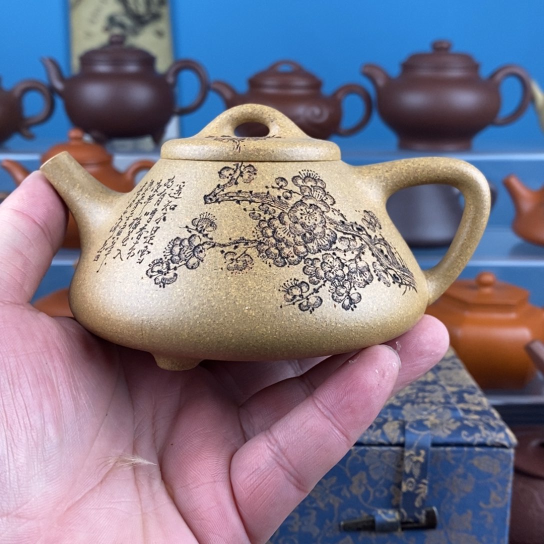 紫砂茶壶半手段泥子冶