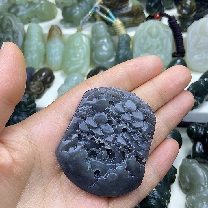 和田玉未镶嵌颈饰