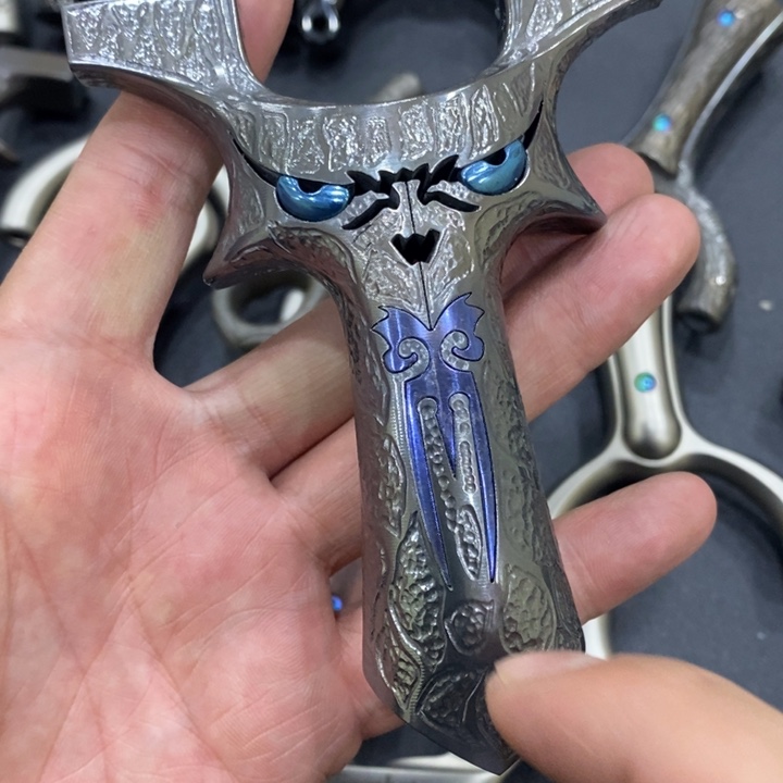 。***。90-25钛合金雕刻恶魔pro带弓包