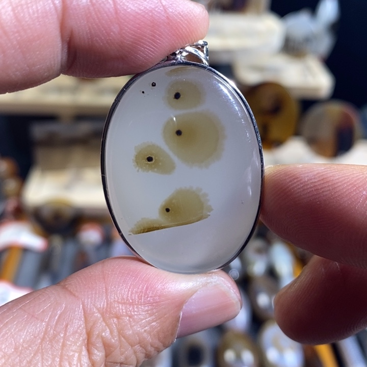 【闪购商品】玛瑙/玉髓吊坠(不含链)未镶嵌