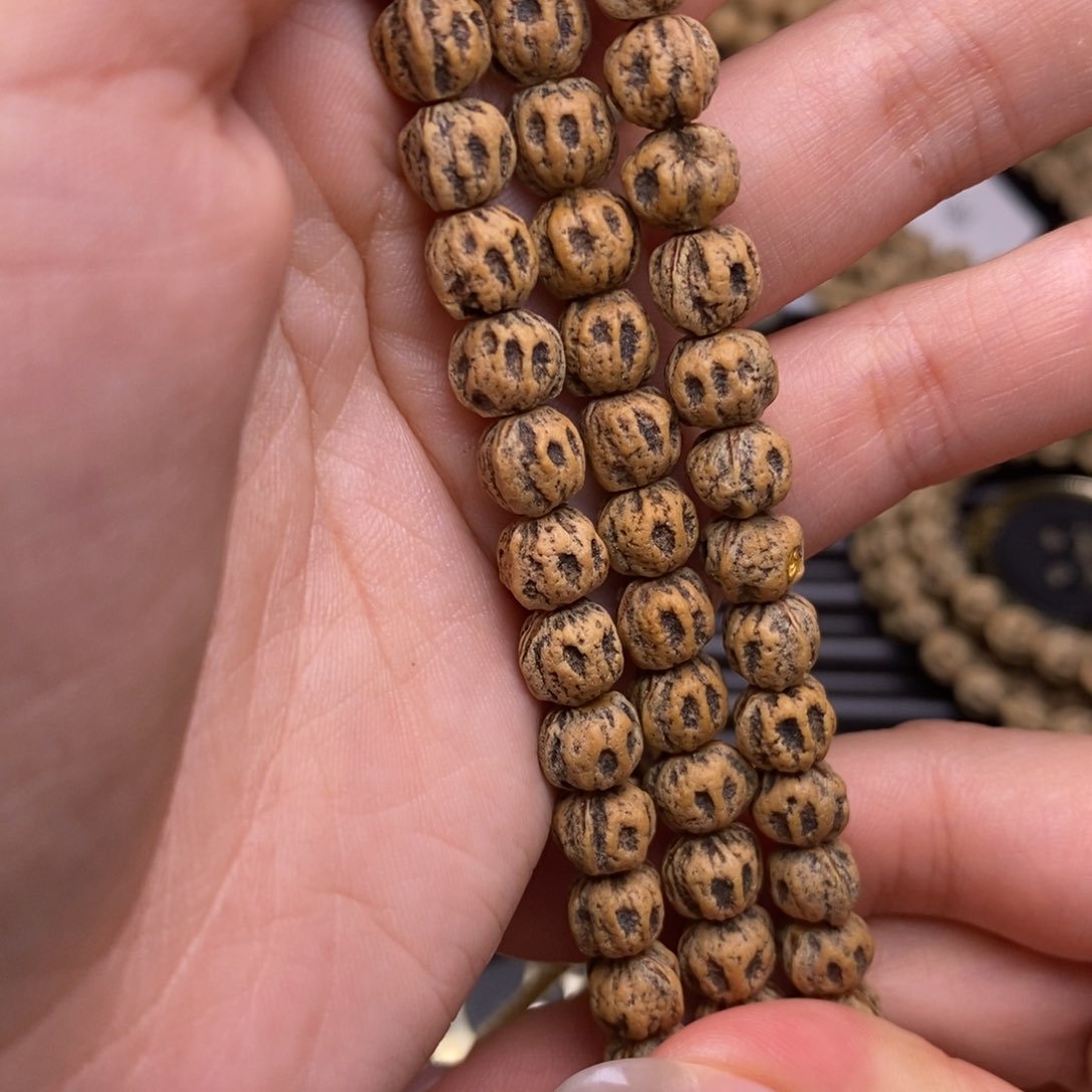 柏香籽/百香籽吊坠小*?