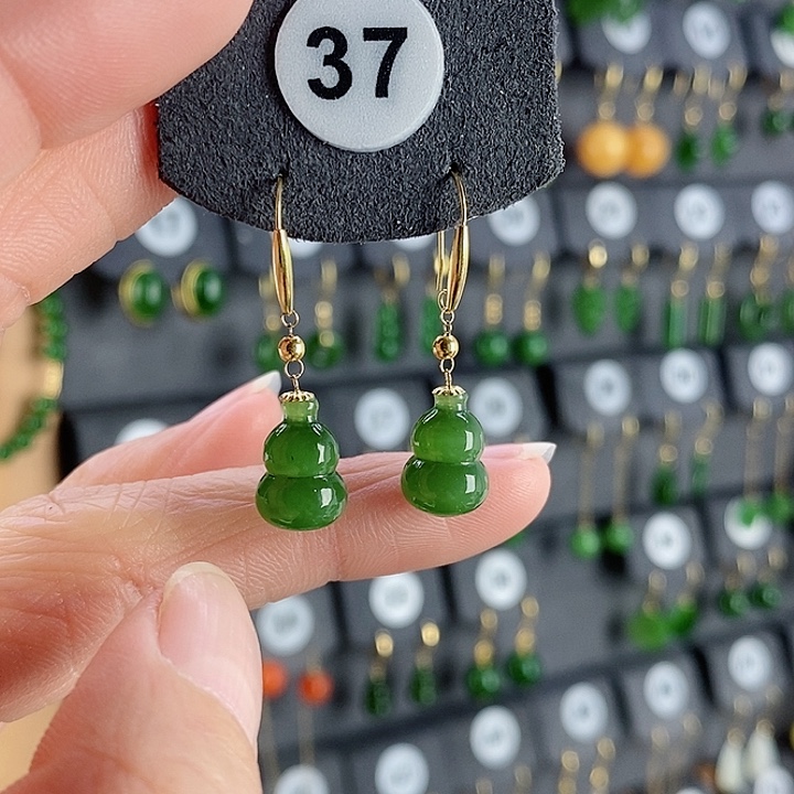 和田玉耳饰18K金镶嵌春****1