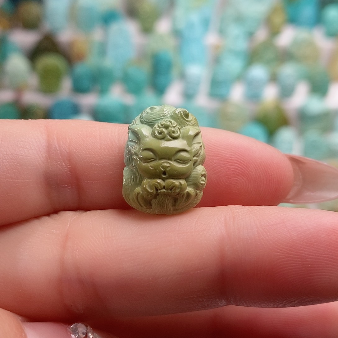 绿松石绿松石未镶嵌