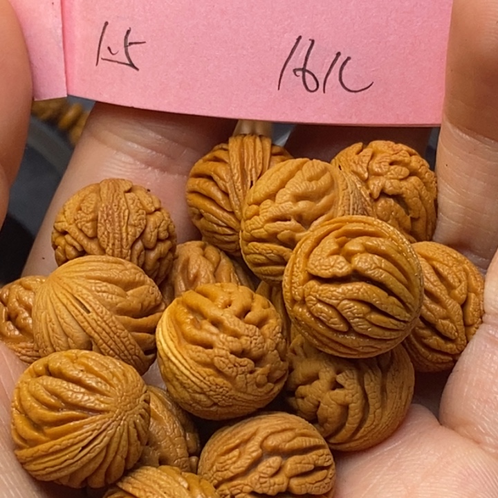 吊坠桃核秦岭龙纹桃核15尺寸