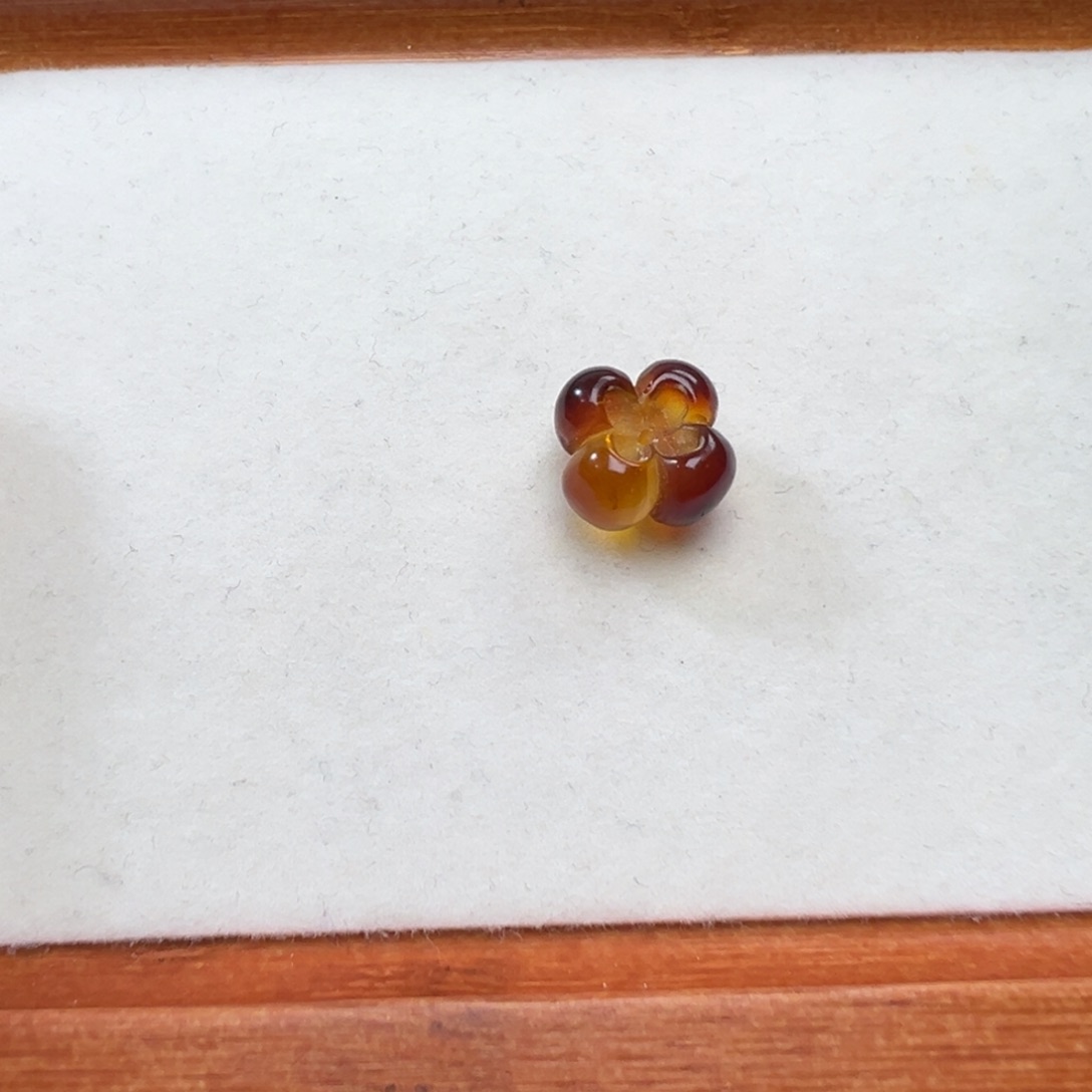 琥珀吊坠(不含链)未镶嵌?****?