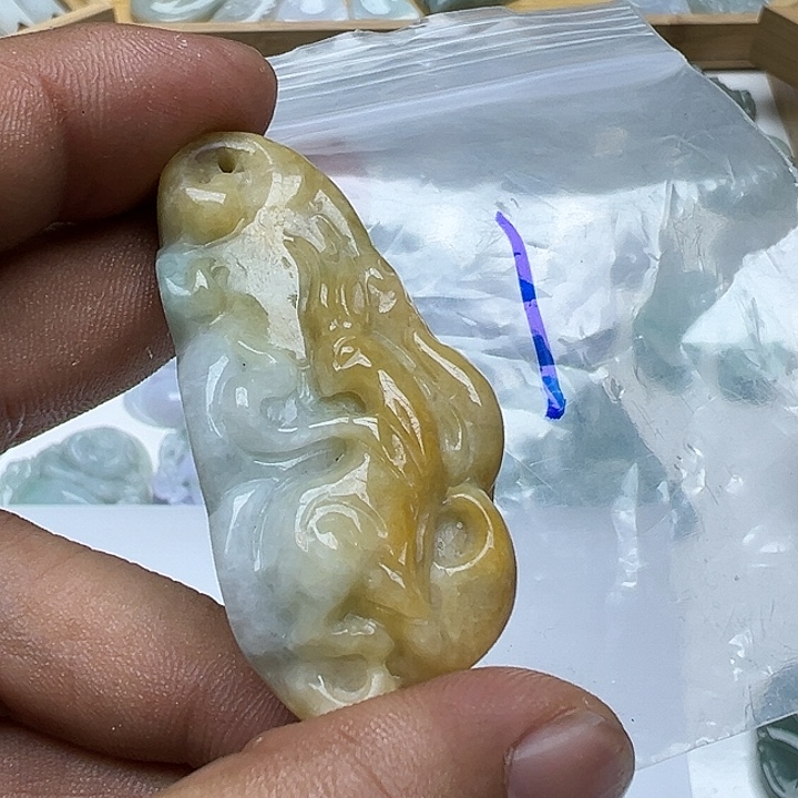 翡翠吊坠(不含链)未镶嵌