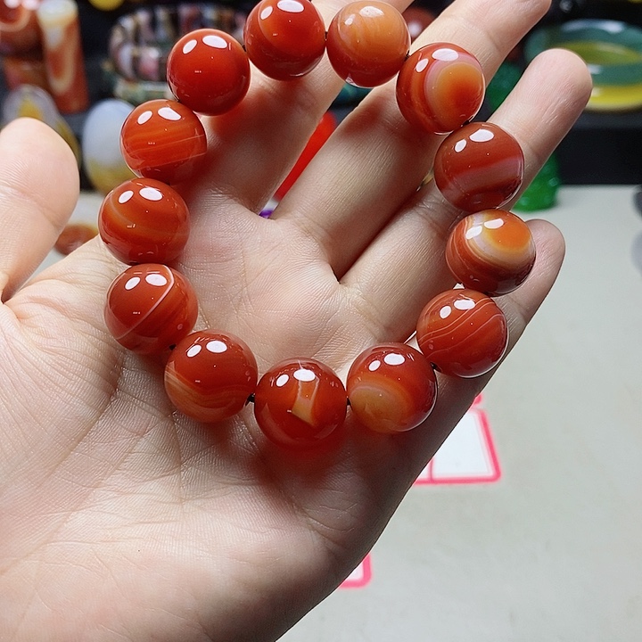 未镶嵌吊坠(不含链)玛瑙/玉髓老****?