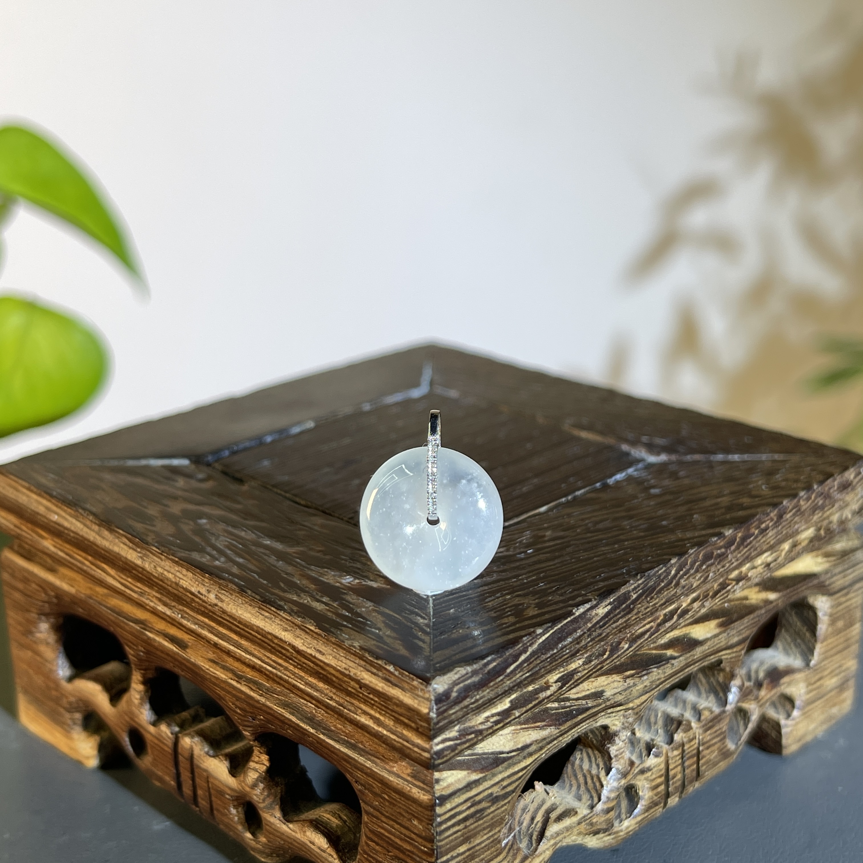 JTA12-32 天然缅甸翡翠A货 18K镶嵌平安扣