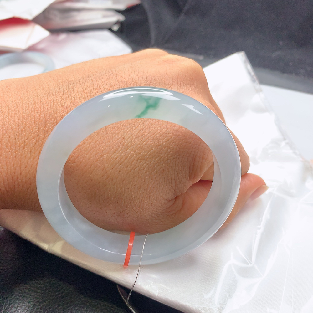 58.8大圈口缅甸天然A货翡翠手镯高冰冰透平安镯女士飘花起胶测量