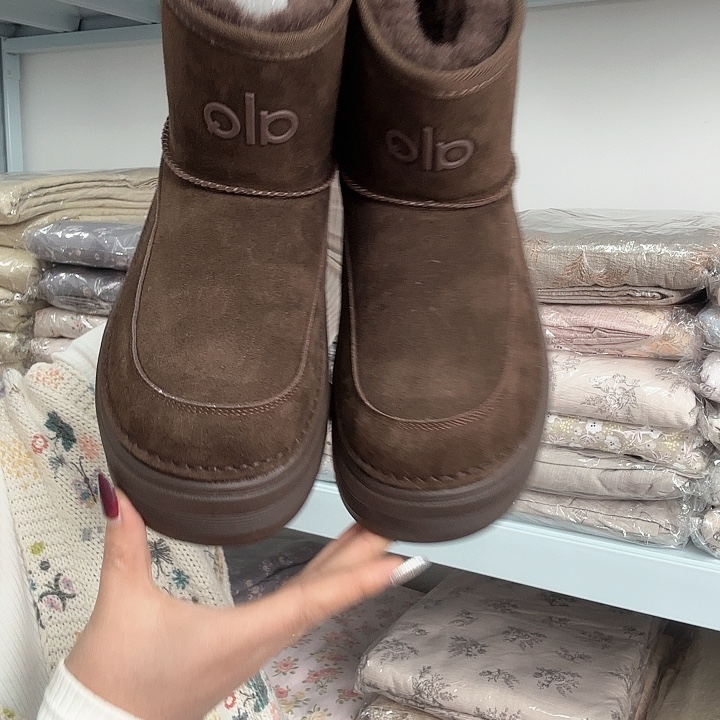 39码好看的女款雪地棉