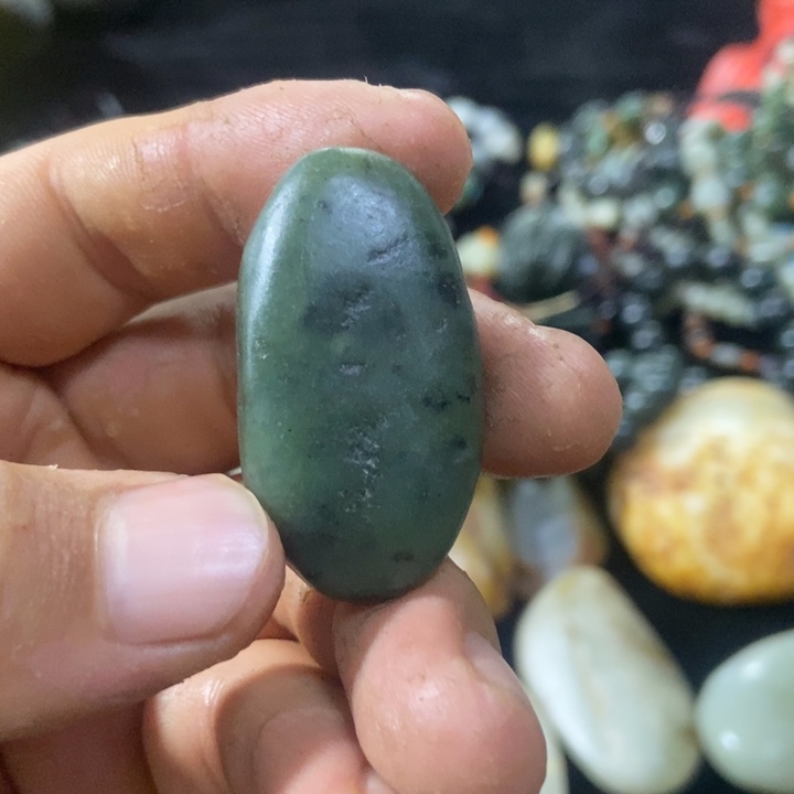 和田玉（糖玉）未镶嵌珠宝半成品