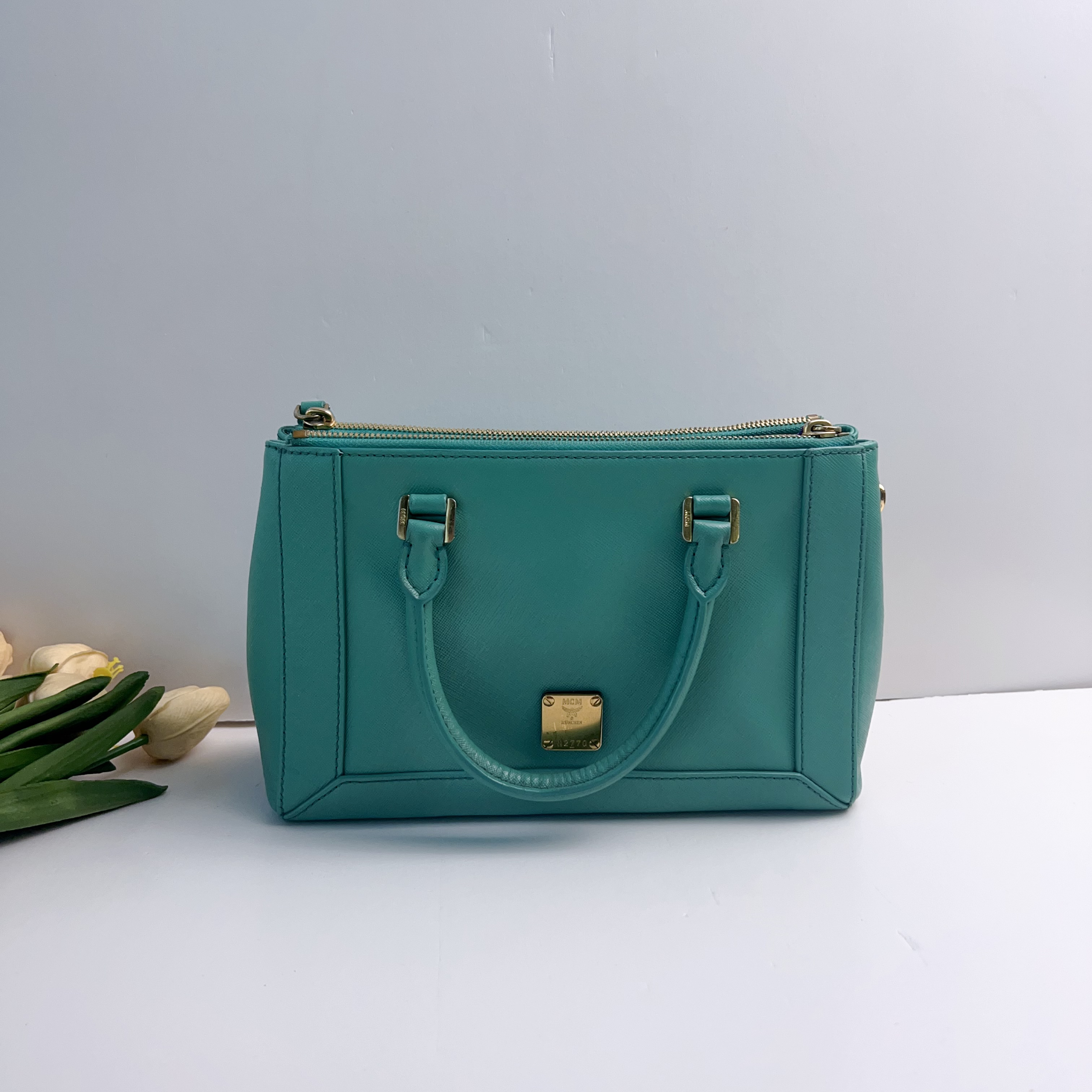 95新 MCM MCM绿色杀手小号手提包