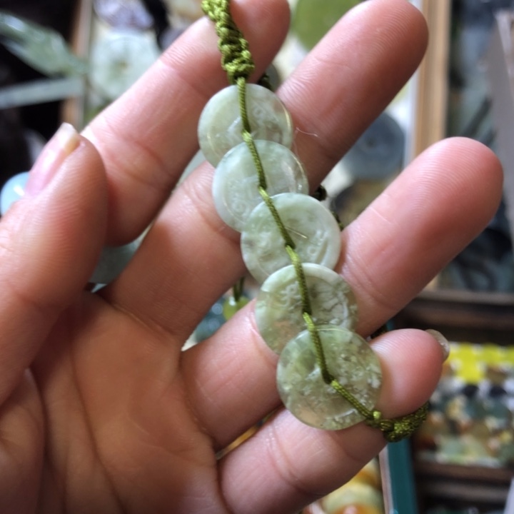 岫玉岫玉手链未镶嵌