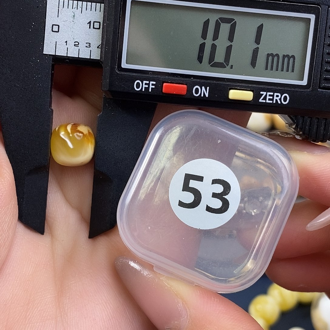 琥珀裸石未镶嵌琥珀蜜蜡