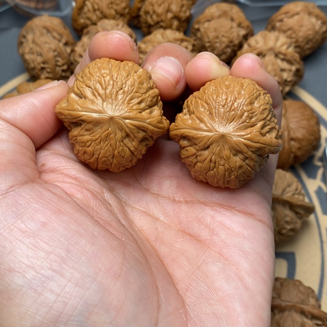 文玩核桃吊坠铁锤36.5