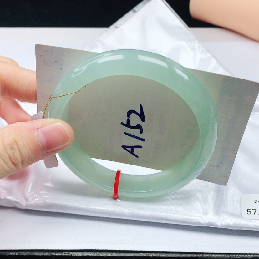 【闪购商品】翡翠手镯未镶嵌天然缅甸a货手镯57+