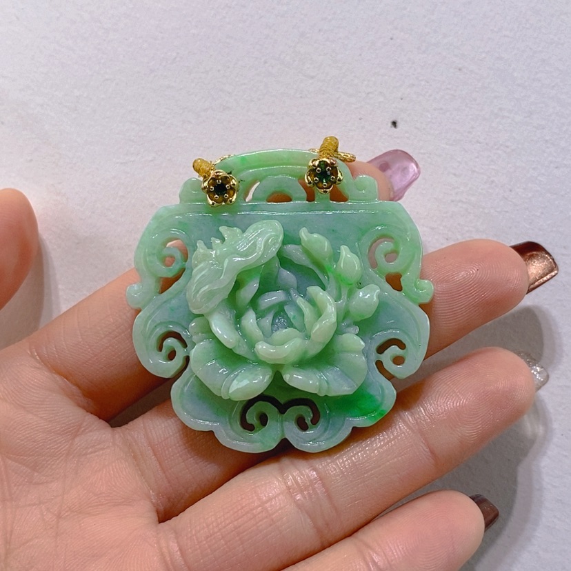 【闪购商品】颈饰未镶嵌翡翠