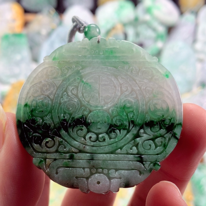 【闪购商品】翡翠吊坠(不含链)未镶嵌