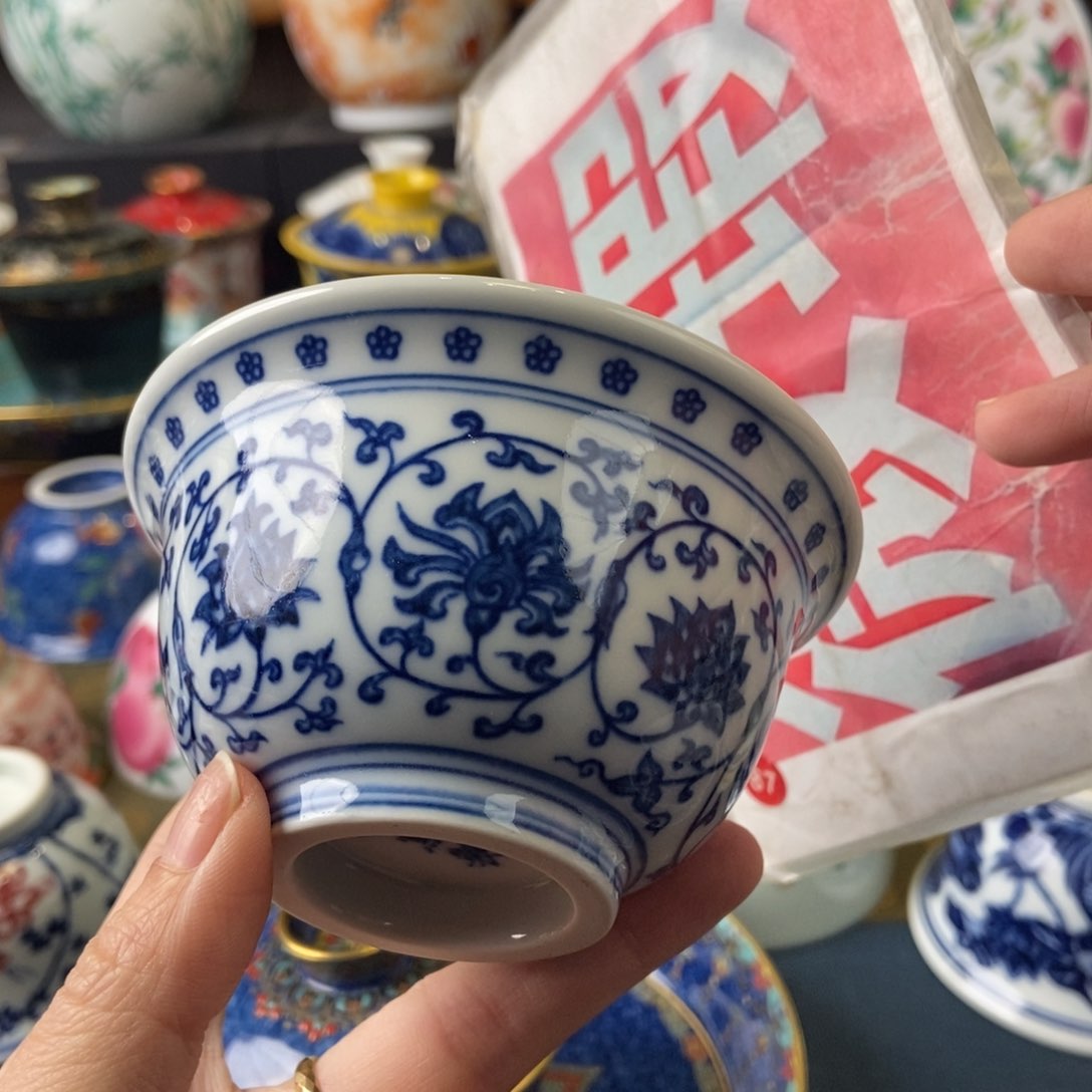 陶瓷艺术家的作品是一种