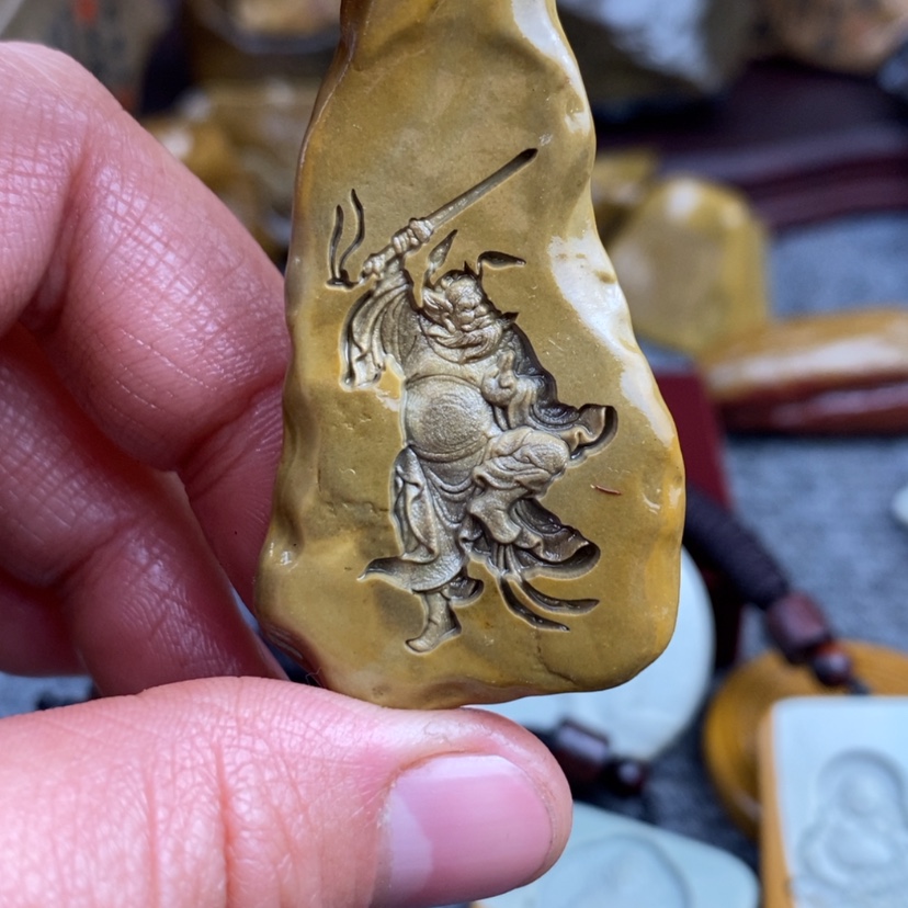 【闪购商品】原石雕刻手把件