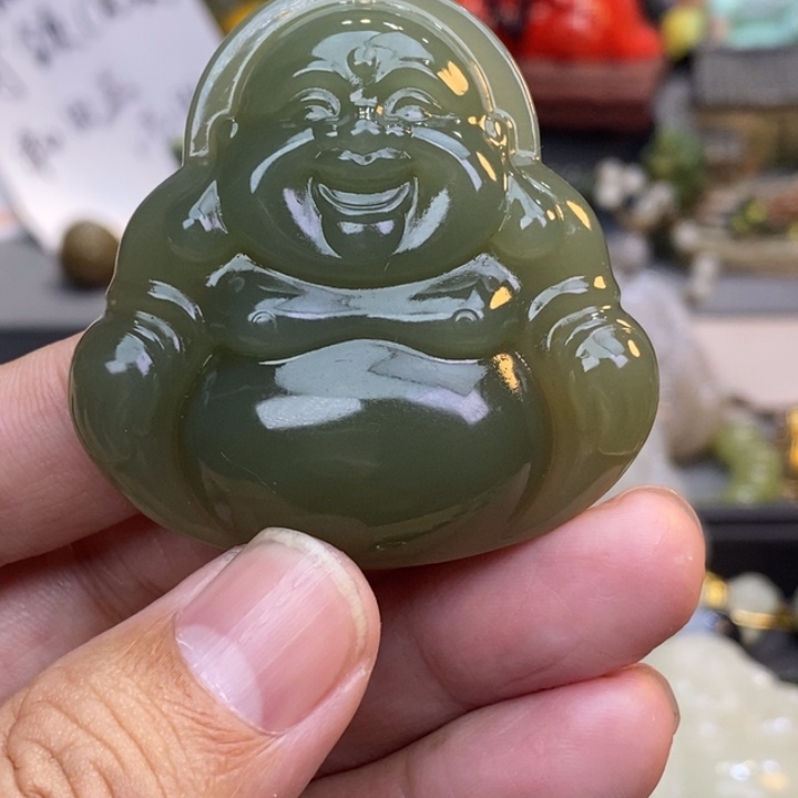 用***6和田玉未镶嵌颈饰