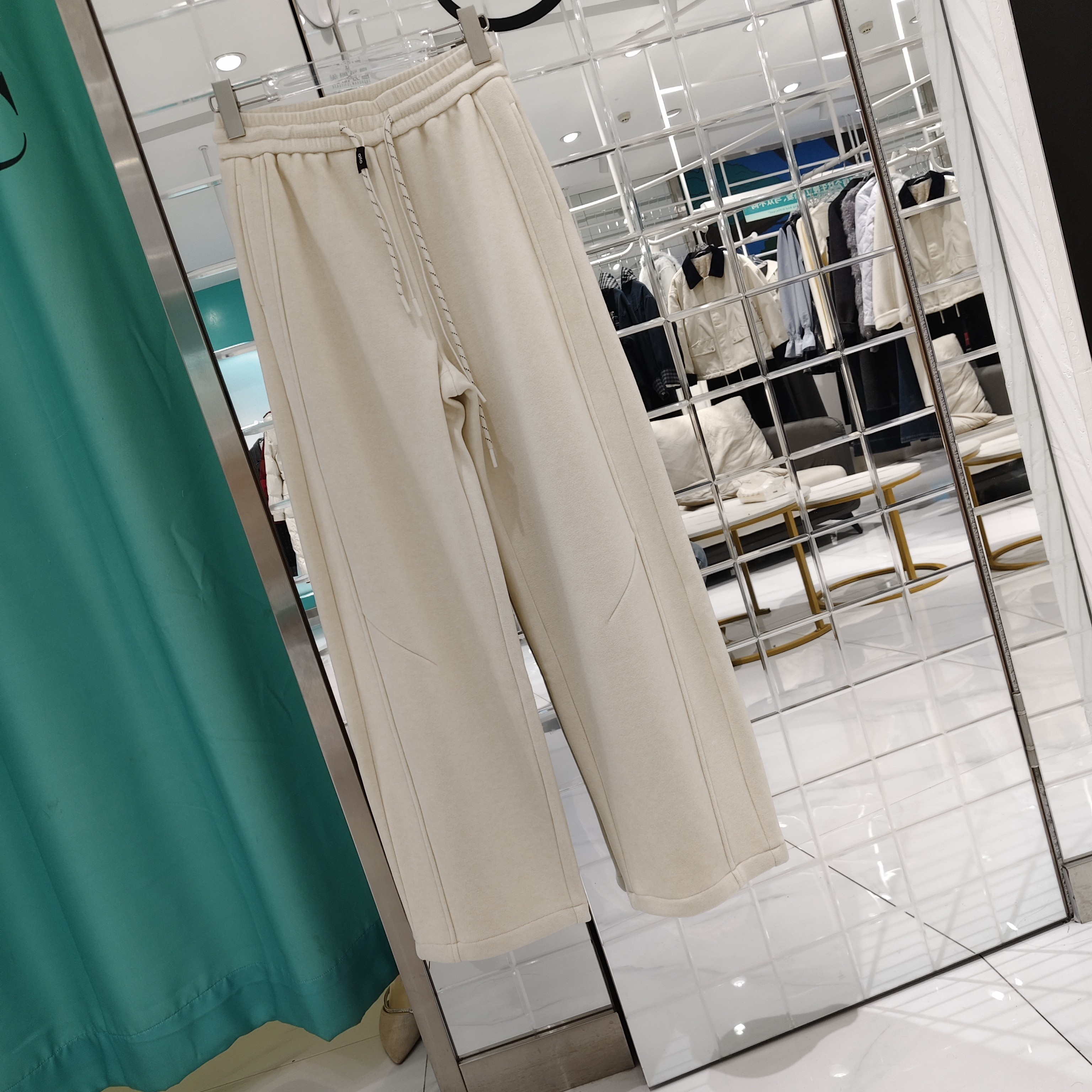 美丽衣橱加绒裤子K1616157A