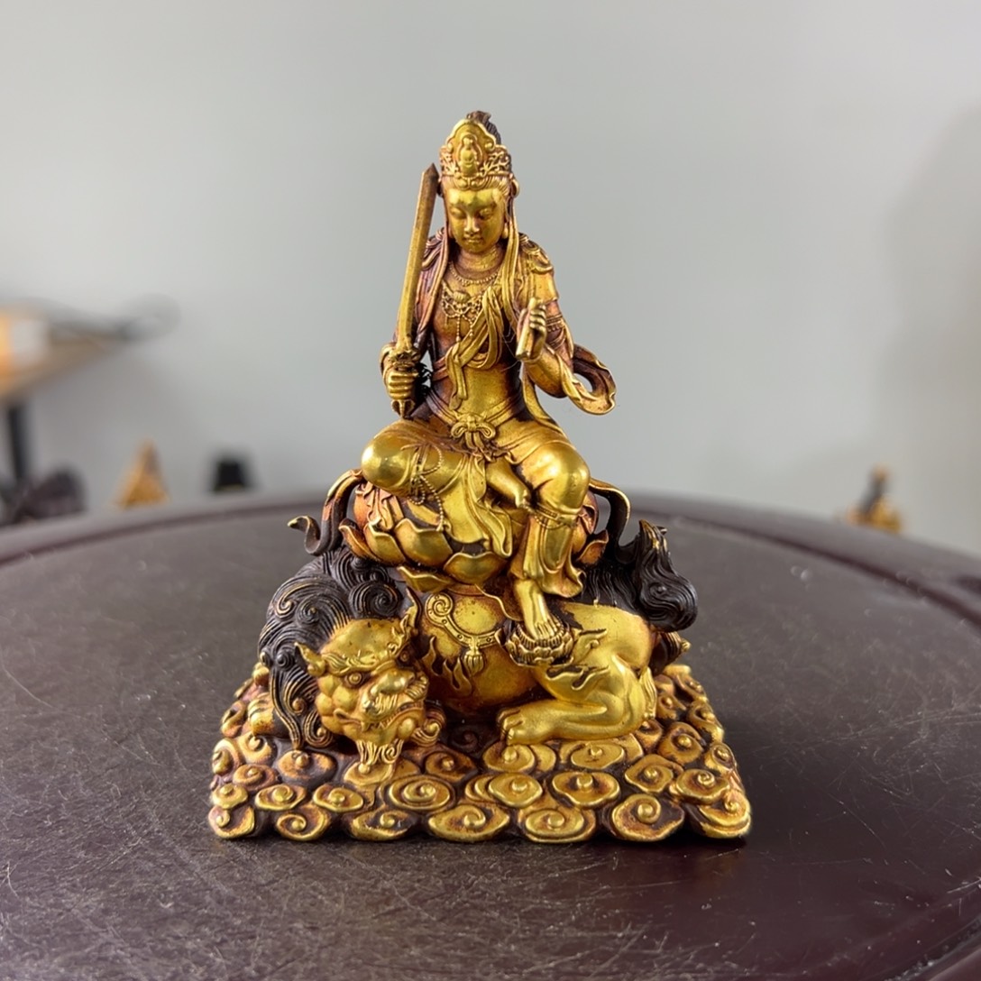 胥**贝佛像的造型和造型