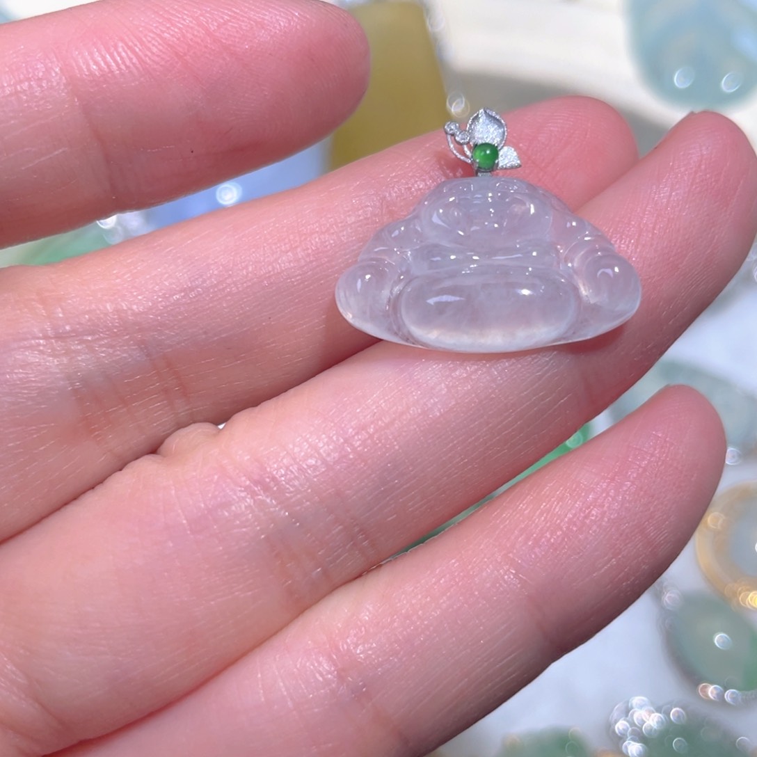 翡翠颈饰18K金镶嵌翡翠