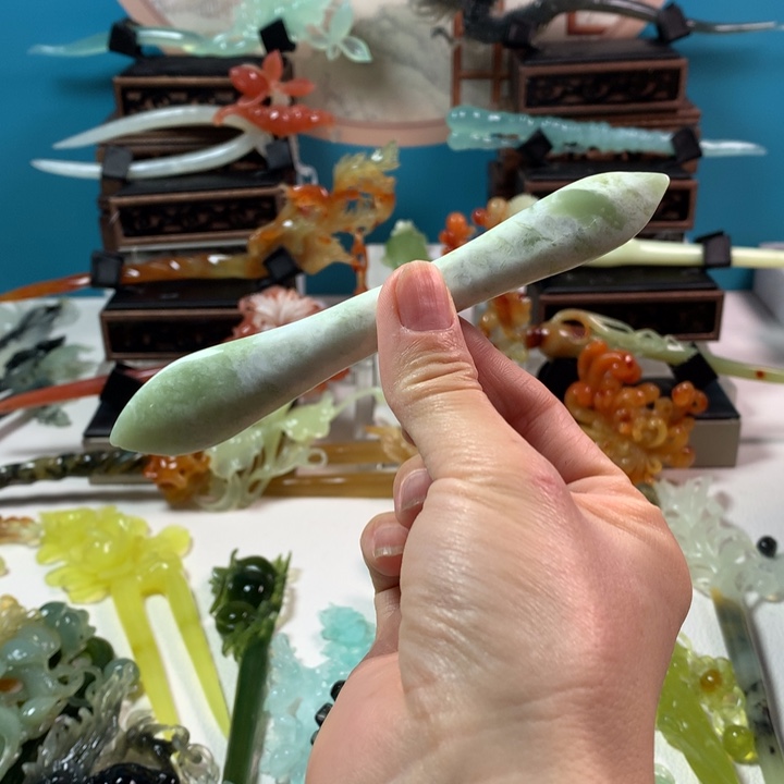 蛇纹石玉发簪未镶嵌