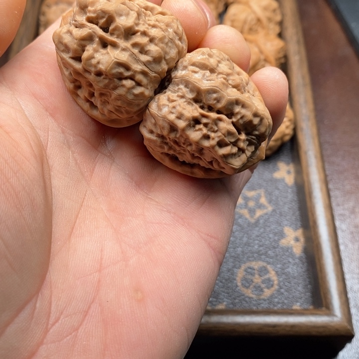 I***I吊坠文玩核桃蛤蟆