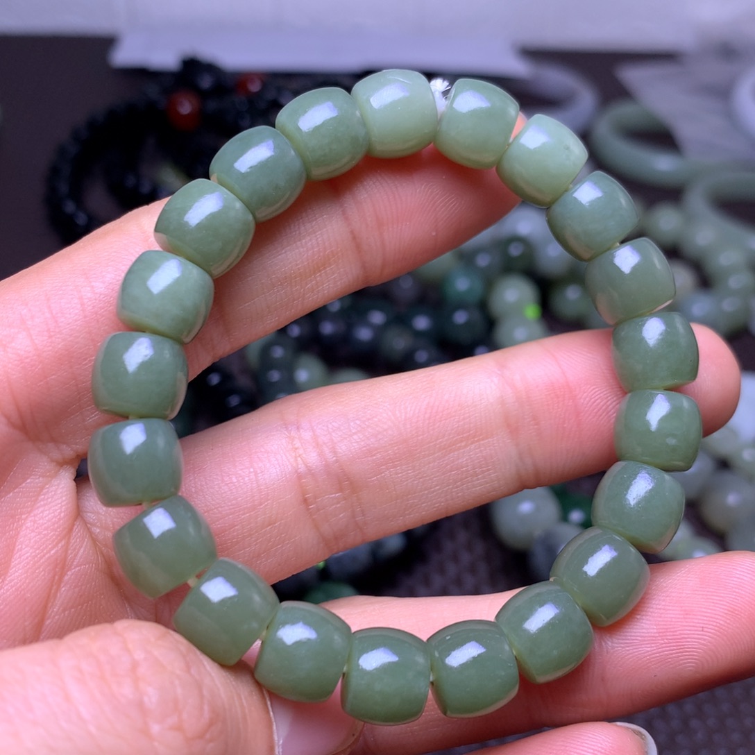 和田玉未镶嵌手串