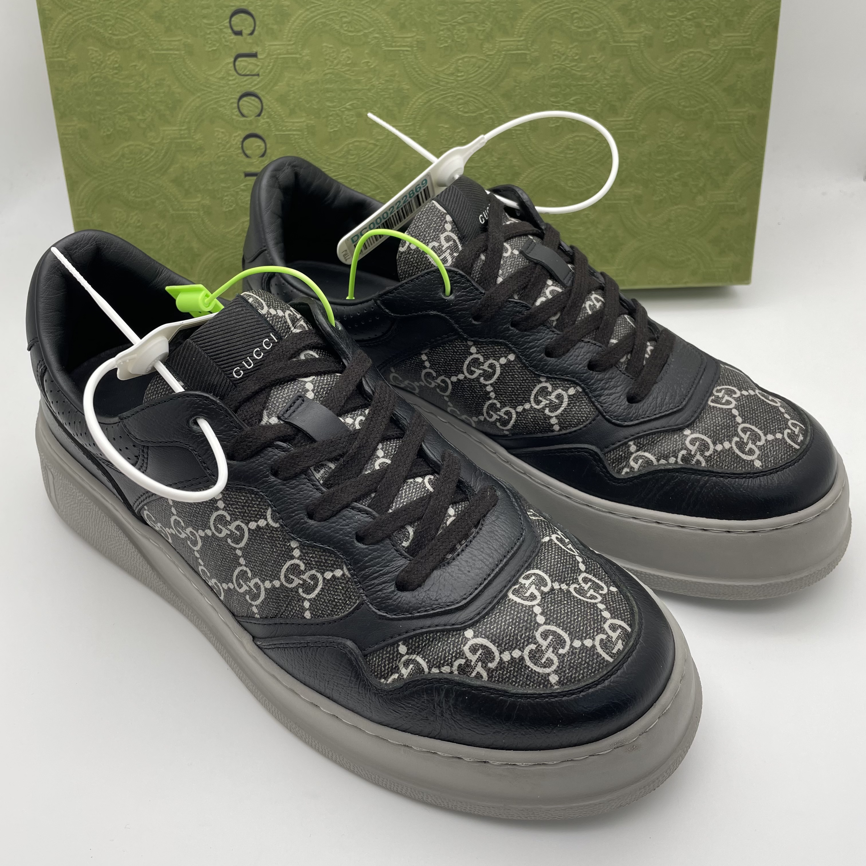 95新 GUCCI/古驰 42欧码/黑灰色老花厚底饼干鞋男士低帮休闲舒适