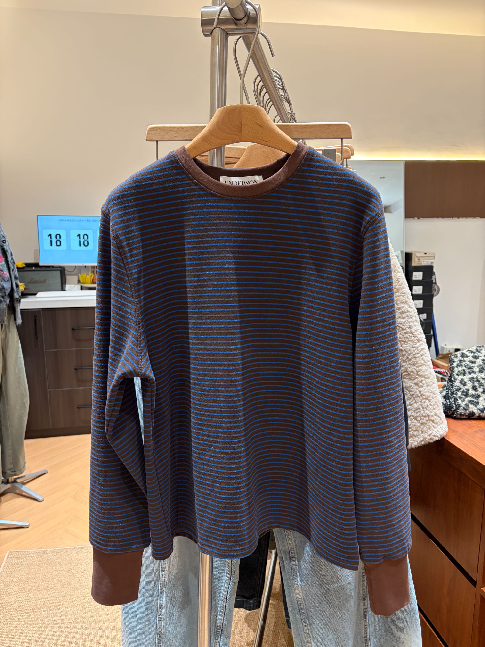 条纹加厚磨毛T恤咖蓝撞色条纹