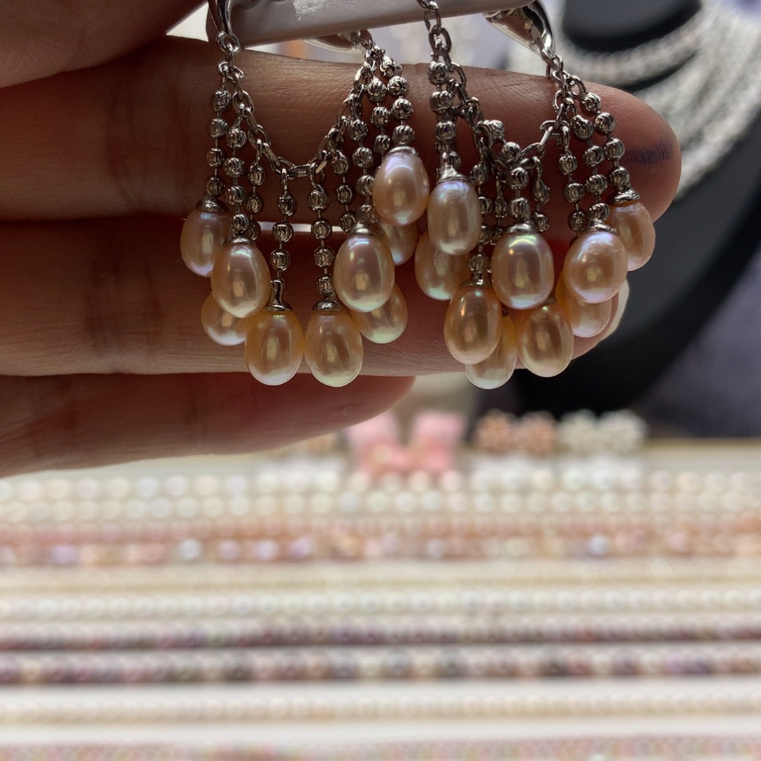 淡水珍珠合金颈饰